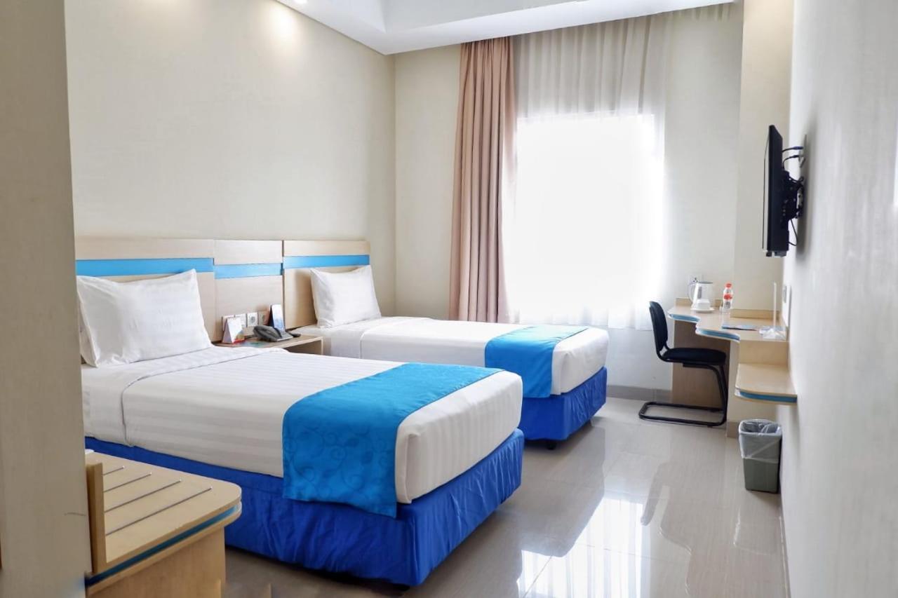 Hotel Brothers Biru Solo Baru Экстерьер фото