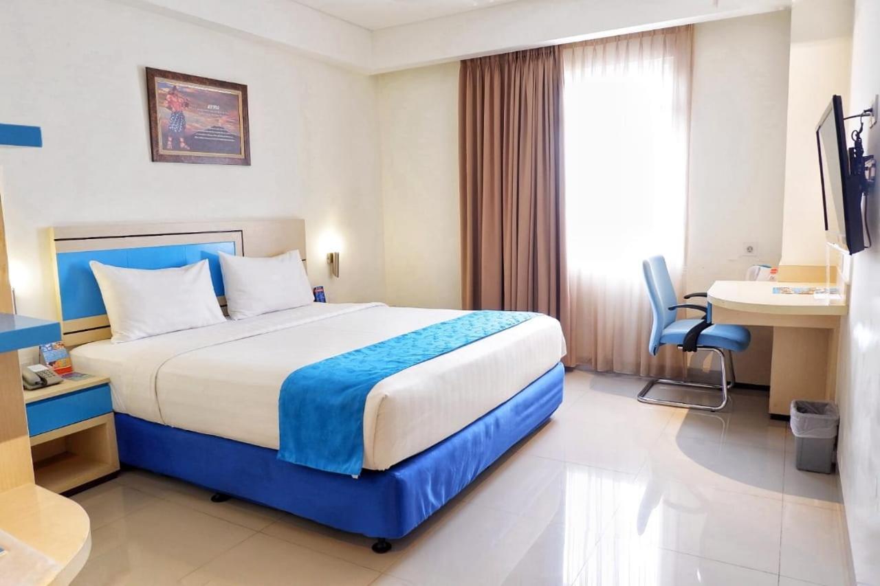 Hotel Brothers Biru Solo Baru Экстерьер фото